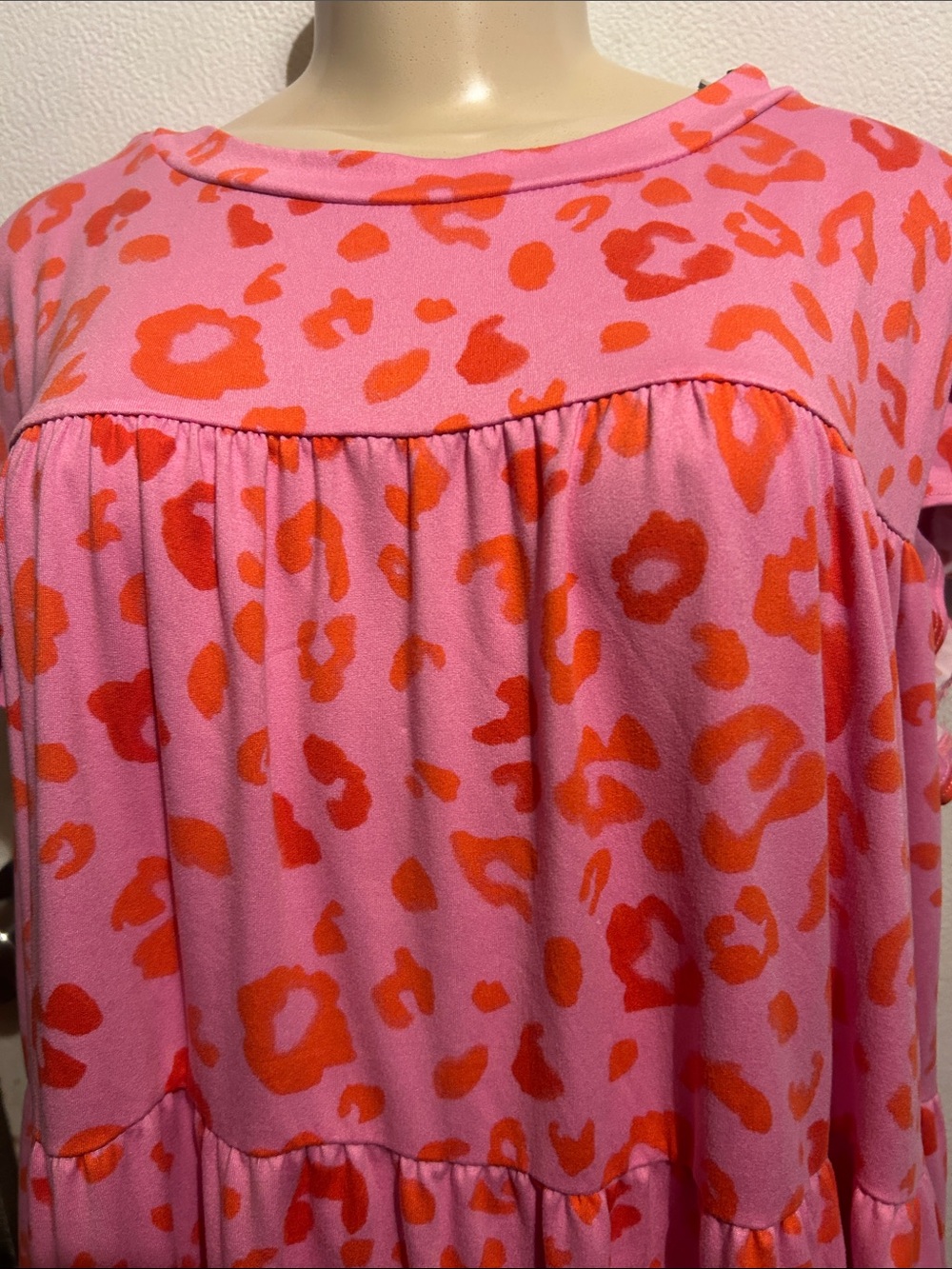 entro Pink and Orange Ruffle Sleeve Mini Dress - Picture 3 of 6